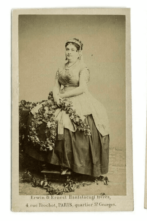 CDV Photographs ERWIN FRERES - Celine Montaland, Opera Actress and Dancer c.1870 image 1
