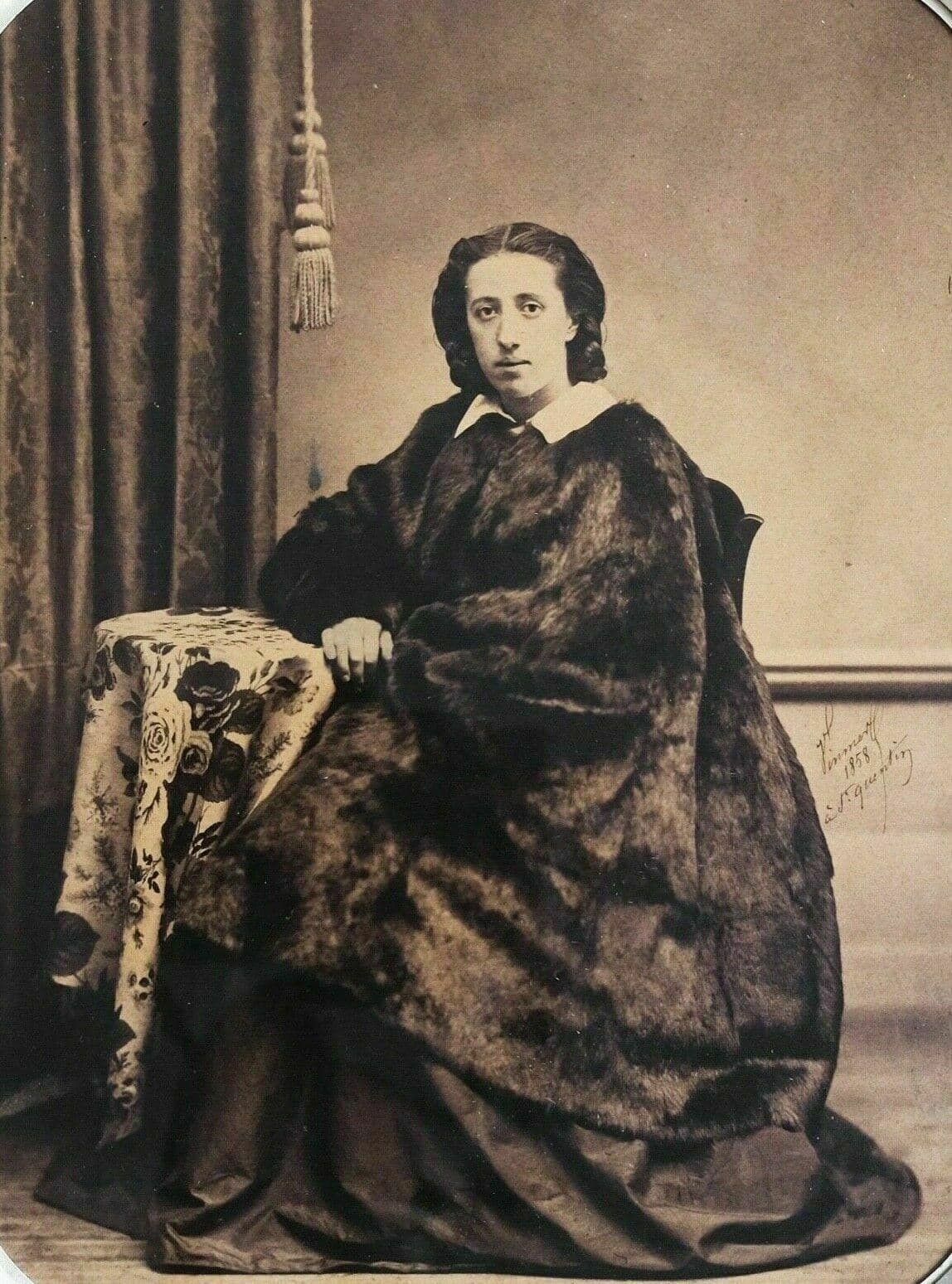 Vintage Albumen Alexis VINMER - St Quentin, Lady Portrait with Fur Coat 1858 image 1