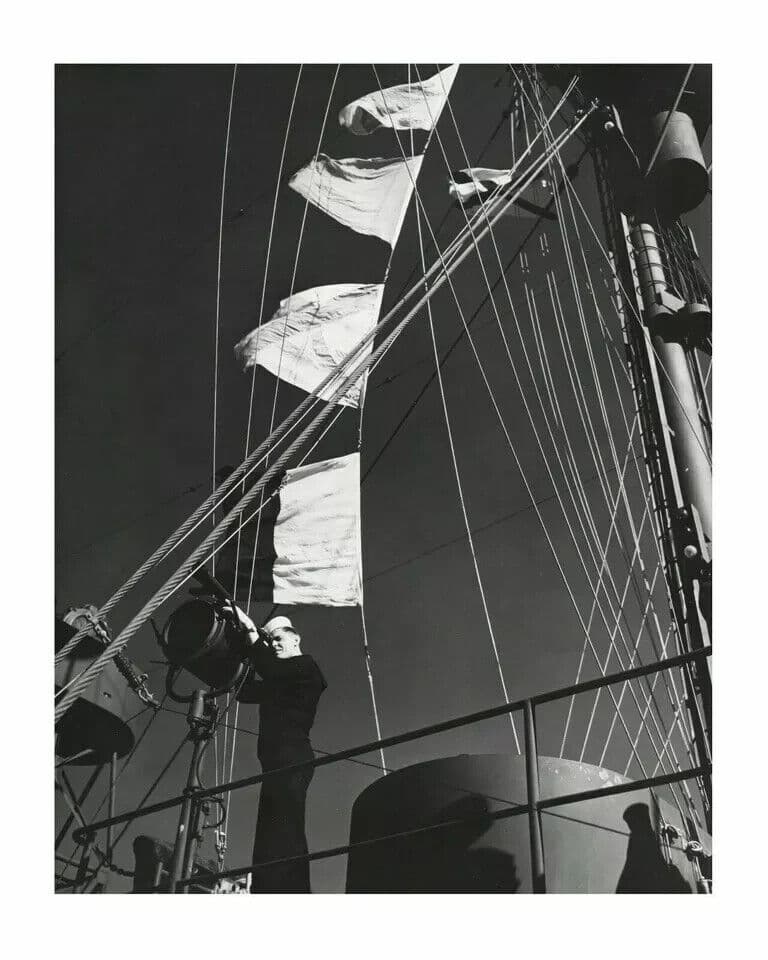 Vintage Photographs USA NAVY - Submarine Tender c .1944 image 2