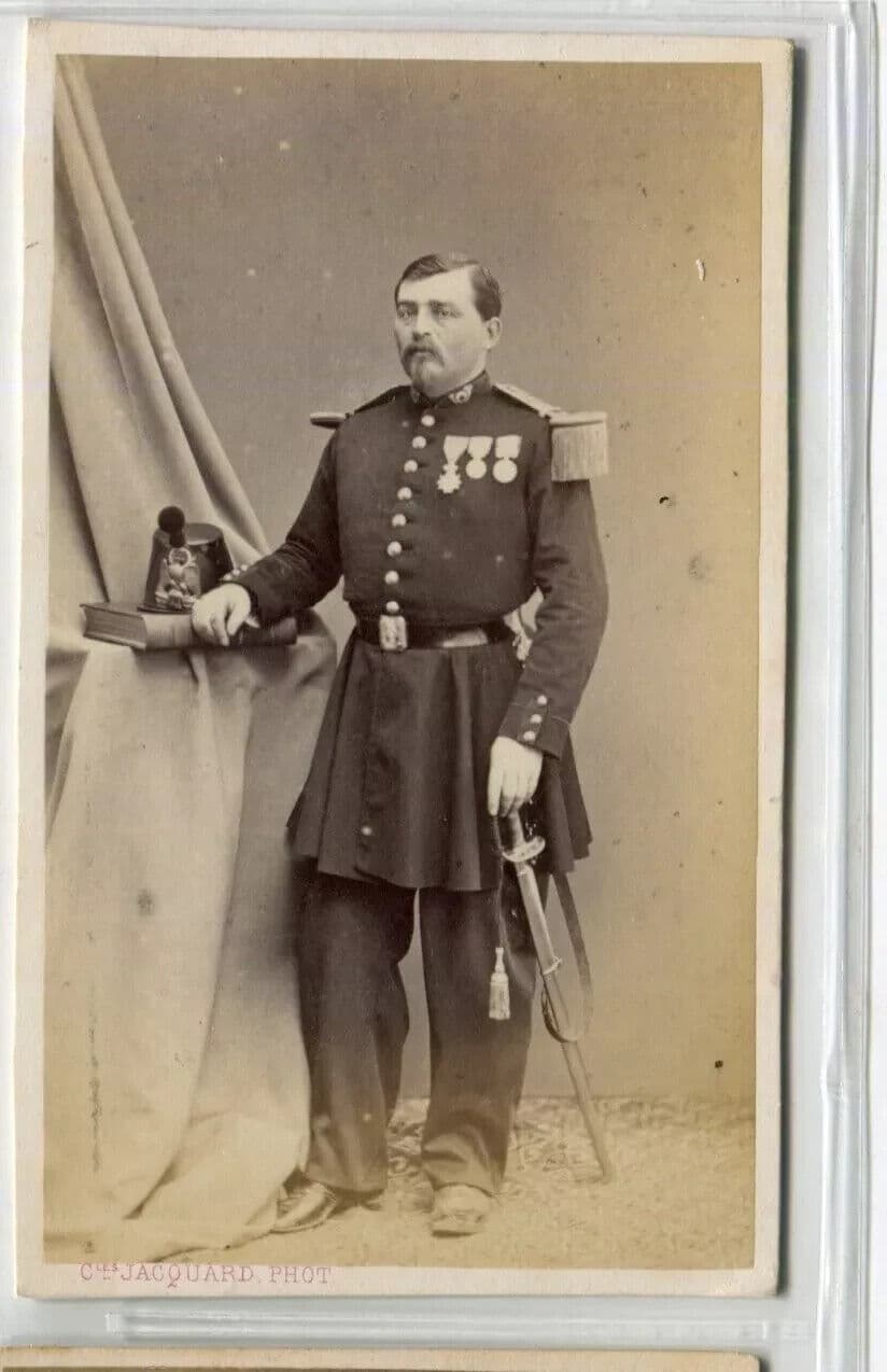 Antique CDV Photographs Military Man Portrait Jaquard Henniburger 1866 image 4