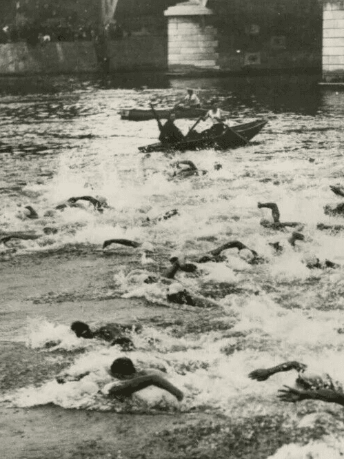 Vintage Photograph Swimming across Paris, 360 swimmers c. 1950 image 2