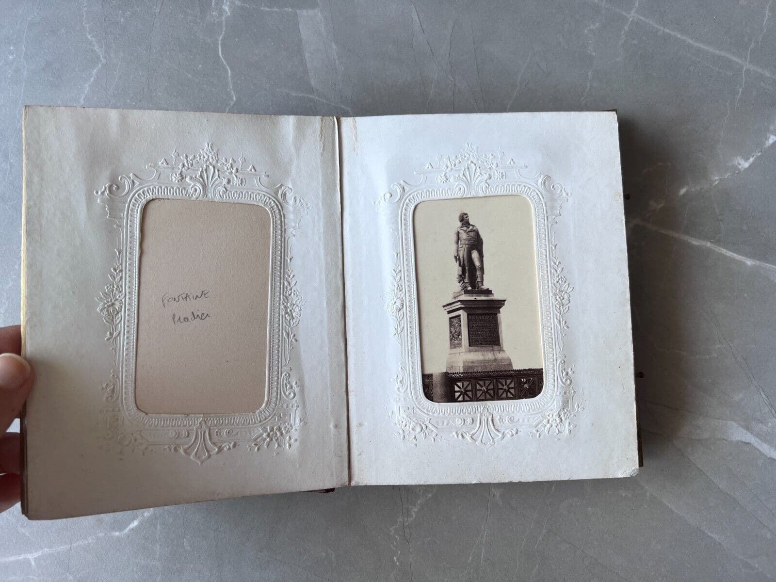 CDV Photographs Architecture, Sculpture, Monuments Album x15 image 2