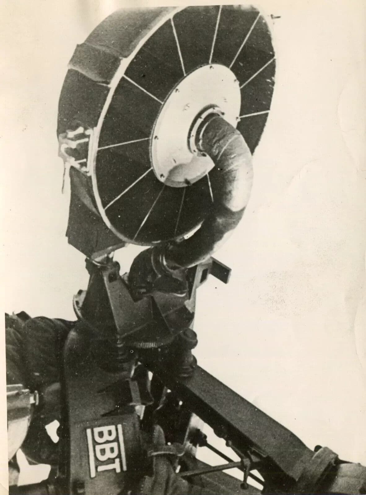 Vintage Photograph Original Camera on circa 1930 image 2