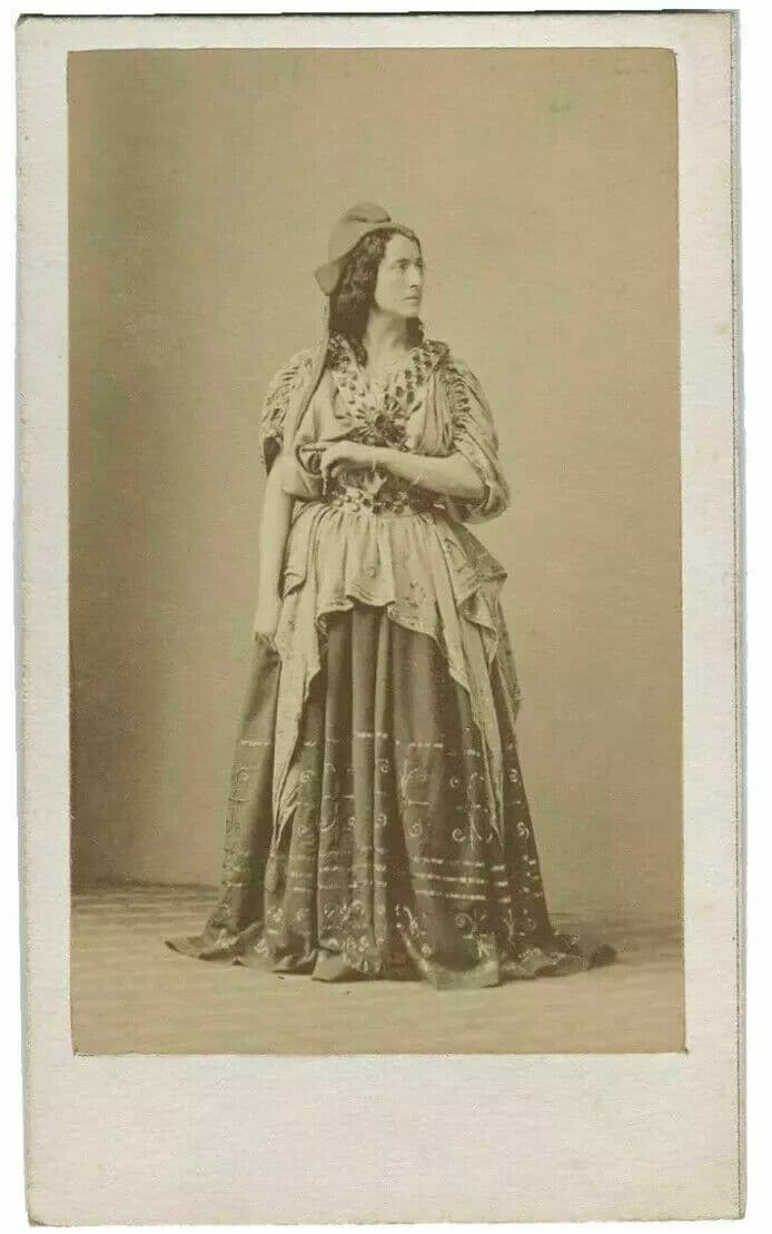 CDV Photographs DISDERI -  Adelaide Ristori, Italian Actress Portrait c. 1862 image 4