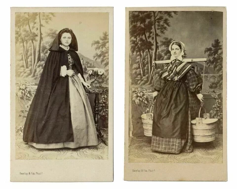 CDV Photographs DEVALUY & FILS Women Bruges c. 1870 image 3
