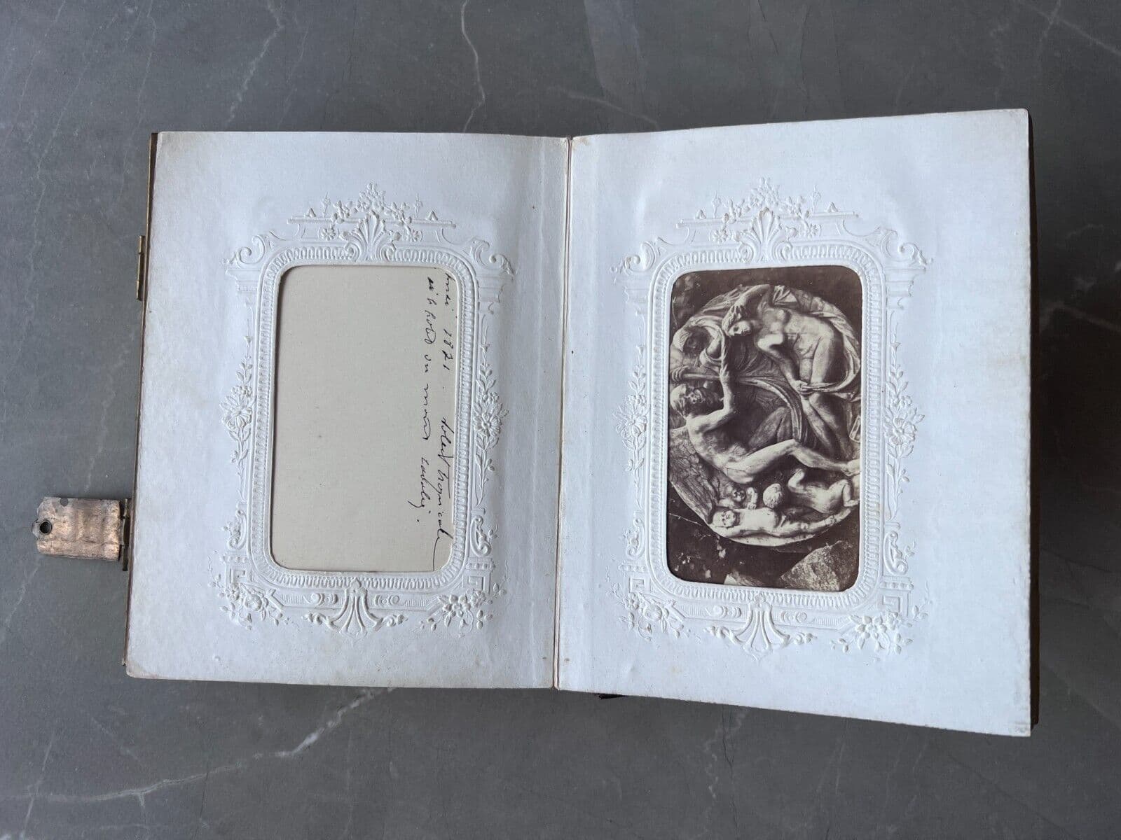 CDV Photographs Architecture, Sculpture, Monuments Album x15 image 3