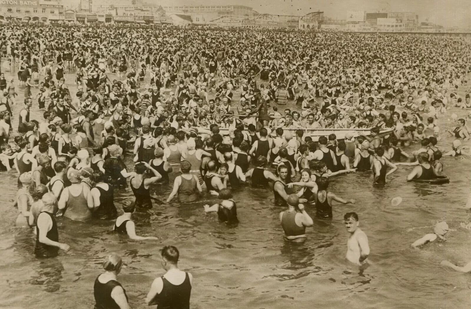 Vintage Photography Original Crowd at Sea 1920'