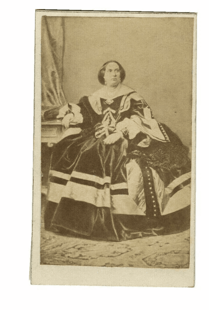 CDV Photographs FURNE - Isabelle II of Spain - María Isabel de Borbon c.1865 image 1