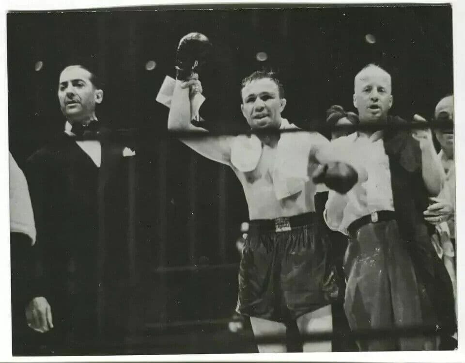 Vintage Photographs PRESSE - BOXE - Lou Ambers against Armstrong 1939 image 5